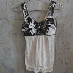 Lululemon top